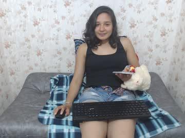 nikolet_snow chaturbate