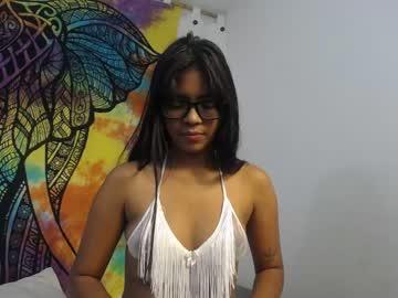 oishi_khalifa chaturbate