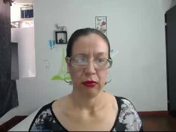 playfulhungryxx chaturbate