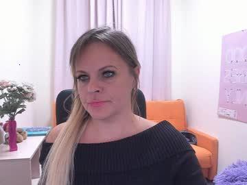 pomellamay chaturbate