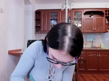 queen_squirtt chaturbate