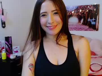 redhead_roxxie chaturbate