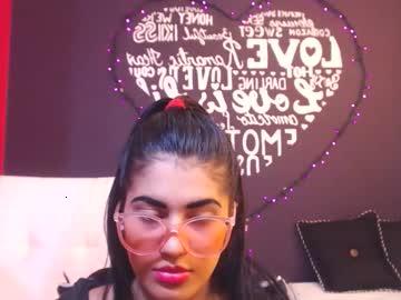 reycher18 chaturbate