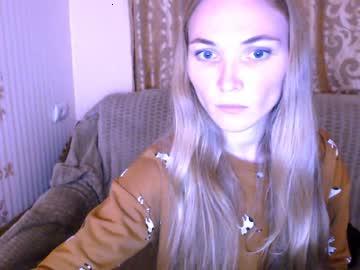 roxana_west chaturbate