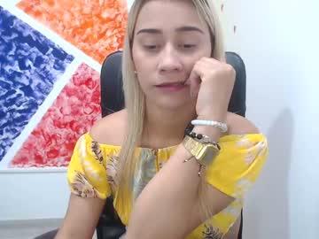 roxanne_06 chaturbate