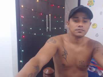 santiagohardy chaturbate