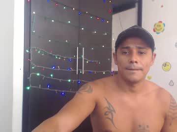 santiagohardy chaturbate