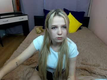 sweet_honney111 chaturbate