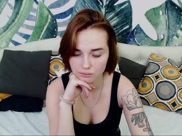 urmoon_flower chaturbate