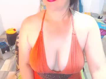 vikktoriaaa chaturbate