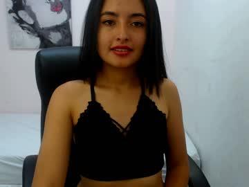 yina_parodi chaturbate