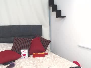 yulipink_kis chaturbate